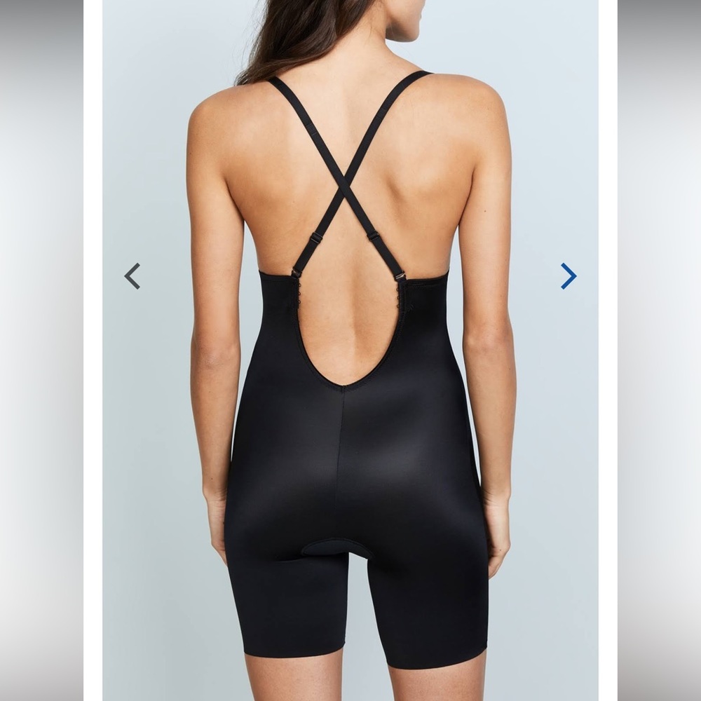 NWOT SPANX Suit Your Fancy Plunge Low-Back Mid-Thigh Bodysuit in Black, Small - Picture 7 of 8